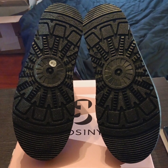 Josiny Womens Black Boots With Fur Inside Size 10 NWT & BOX - Picture 7 of 8